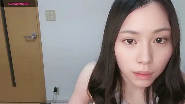 Snapshot of rinrincom chatting on 11/03/25, 09:21 rinrincom online show from 11/03/25, 09:21