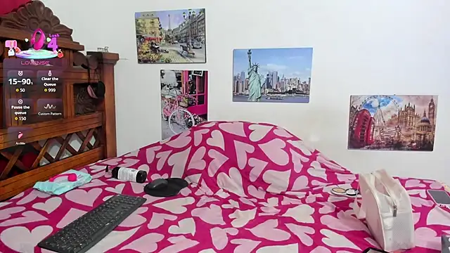 ROXANA DIAZ online show from 11/03/25, 01:29