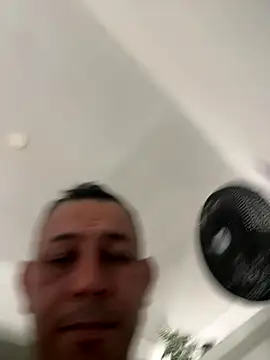 Orlando1703 online show from 11/12/25, 08:30