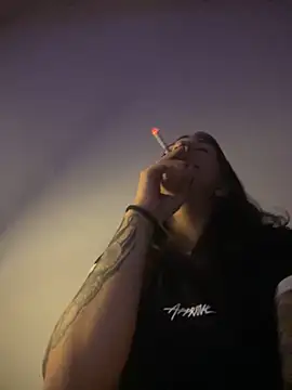 Hannahinfame online show from 11/08/25, 11:21