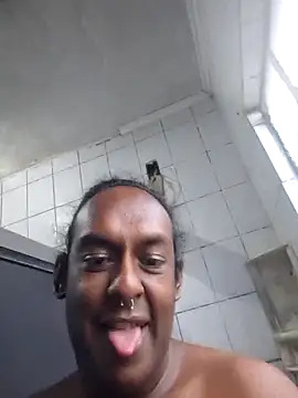 pretinhablack online show from 10/30/25, 08:53