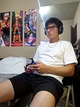 Snapshot of Ais_B10 chatting on 10/27/25, 05:33 Ais B10 online show from 10/27/25, 05:33