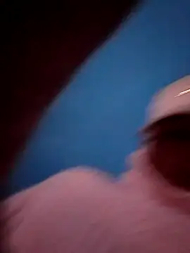 Ojitosbrrr online show from 11/17/25, 12:33