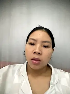 Milk xx online show from 11/03/25, 02:51