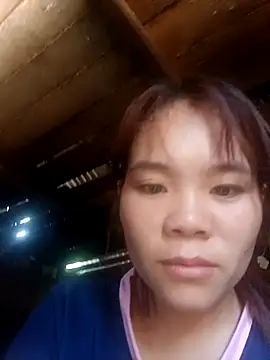 Snapshot of Bany_x chatting on 10/29/25, 02:36 Bany x online show from 10/29/25, 02:36