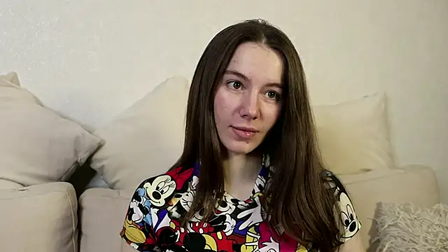 Petalwren online show from 11/10/25, 11:09