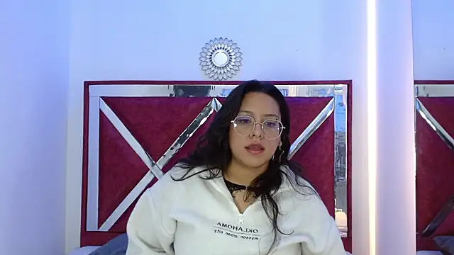 Aria cloud69 online show from 10/27/25, 04:22