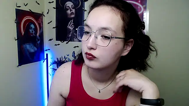 Snapshot of MissAriaa chatting on 10/27/25, 01:26 MissAriaa online show from 10/27/25, 01:26