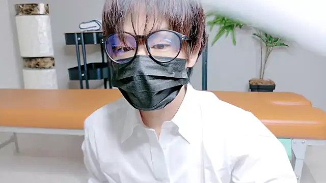 osu-nari kun online show from 11/19/25, 02:39