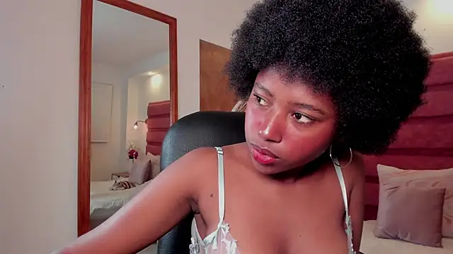 violeta ruizz online show from 11/05/25, 11:54