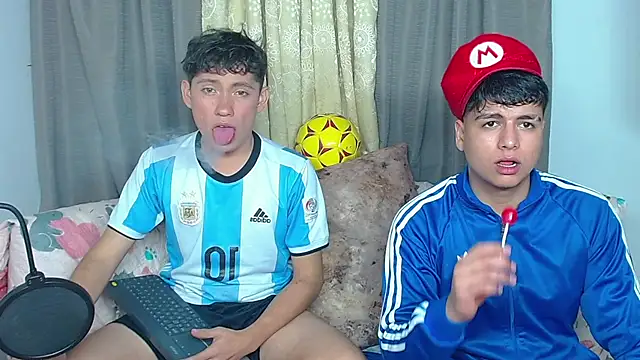 the boy king016 online show from 10/29/25, 07:32