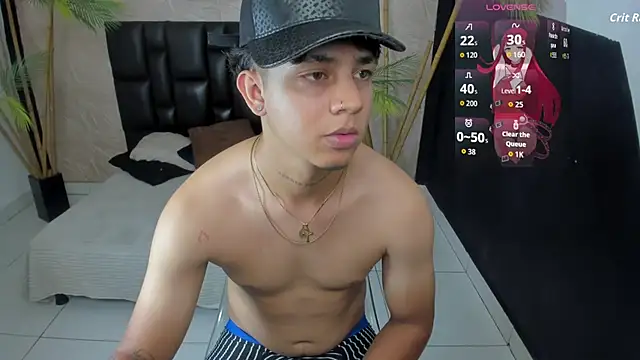 Maicol ortiz online show from 10/28/25, 07:16