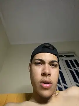 Snapshot of novinhodoty chatting on 11/22/25, 11:04 novinhodoty online show from 11/22/25, 11:04