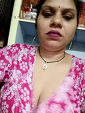 HayatKapoor online show from 11/23/25, 05:24