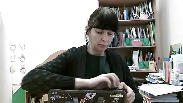 Viknika online show from 11/07/25, 06:57