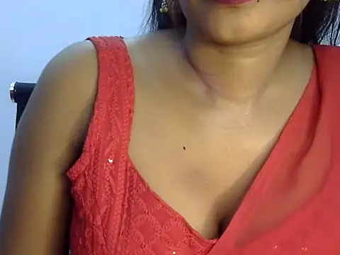 Snapshot of Cutie_Sonam chatting on 10/28/25, 06:43 Cutie Sonam online show from 10/28/25, 06:43