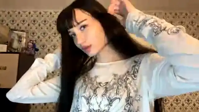 Snapshot of SofiaDreams09 chatting on 10/27/25, 03:27 SofiaDreams09 online show from 10/27/25, 03:27