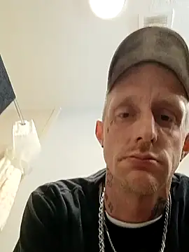 Snapshot of Dannydanny89 chatting on 10/29/25, 01:08 Dannydanny89 online show from 10/29/25, 01:08