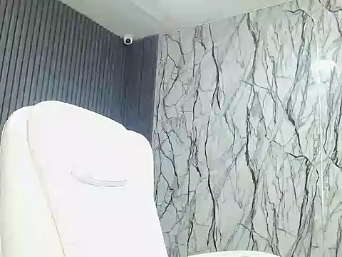 Snapshot of gregori_latin19 chatting on 10/30/25, 12:39 gregori latin19 online show from 10/30/25, 12:39