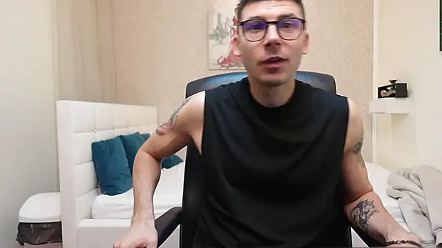  Alex Star online show from 10/30/25, 03:30