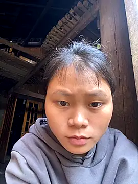 Snapshot of Sophia-123 chatting on 10/28/25, 02:26 Sophia-123 online show from 10/28/25, 02:26