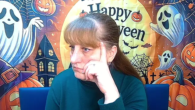 Snapshot of JessicaMery chatting on 10/28/25, 12:30 JessicaMery online show from 10/28/25, 12:30