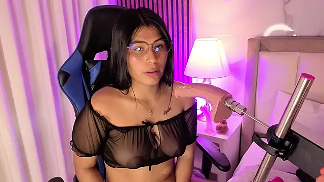 Mara Scott online show from 11/10/25, 07:57