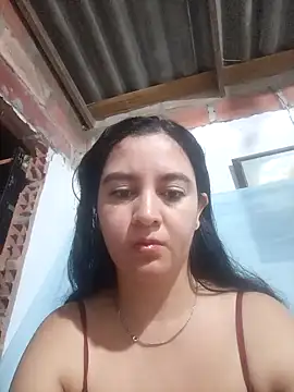 Camila-Valverde online show from 11/21/25, 12:26