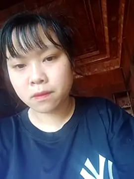 Snapshot of Ciin_hello chatting on 10/28/25, 03:43 Ciin hello online show from 10/28/25, 03:43