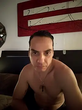 ACD0826 online show from 10/28/25, 03:32