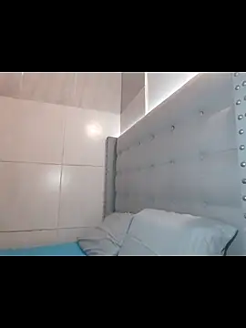 Snapshot of Hairy_ptt chatting on 11/09/25, 03:43 Hairy ptt online show from 11/09/25, 03:43