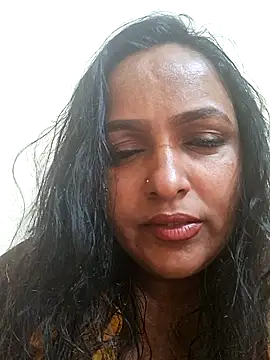 milkyycowww online show from 10/29/25, 07:43