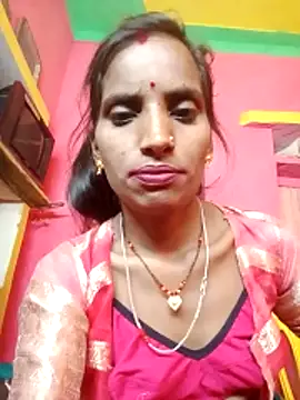 Snapshot of Anju_setty chatting on 11/02/25, 08:22 Anju setty online show from 11/02/25, 08:22