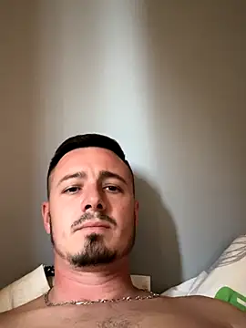 grosculsexy22 online show from 10/31/25, 03:02