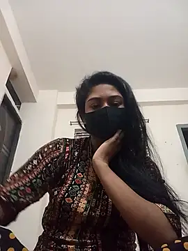 Snapshot of Green_LaDY66 chatting on 10/28/25, 04:09 Green LaDY66 online show from 10/28/25, 04:09