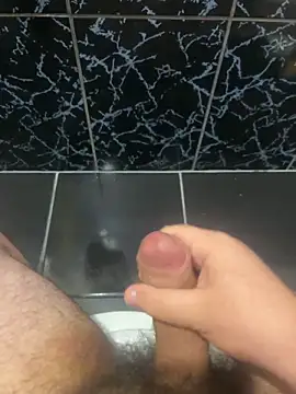 Snapshot of bfbfbfrr chatting on 11/01/25, 06:48 bfbfbfrr online show from 11/01/25, 06:48