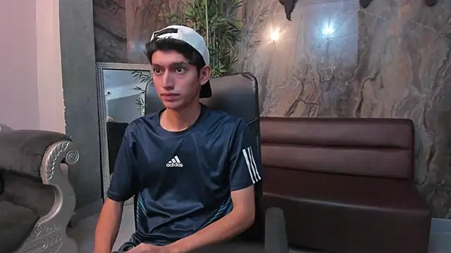 Niick Carter online show from 11/08/25, 11:25