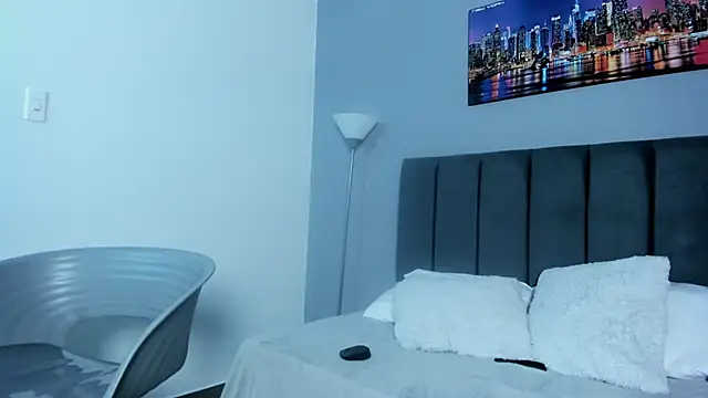 Snapshot of samantaortega__ chatting on 11/07/25, 12:32 samantaortega online show from 11/07/25, 12:32