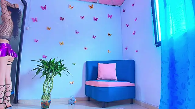 Juliet 1  online show from 11/02/25, 02:30