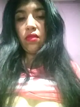 Snapshot of dulcevitasex chatting on 12/01/25, 10:37 dulcevitasex online show from 12/01/25, 10:37