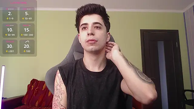 Yofukashii online show from 11/18/25, 07:35