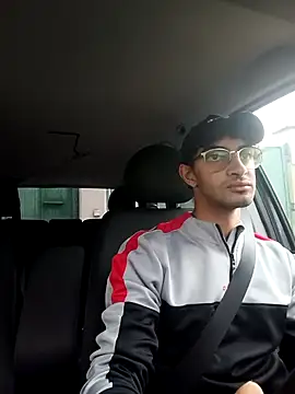 Snapshot of KaTorino chatting on 10/30/25, 07:21 KaTorino online show from 10/30/25, 07:21