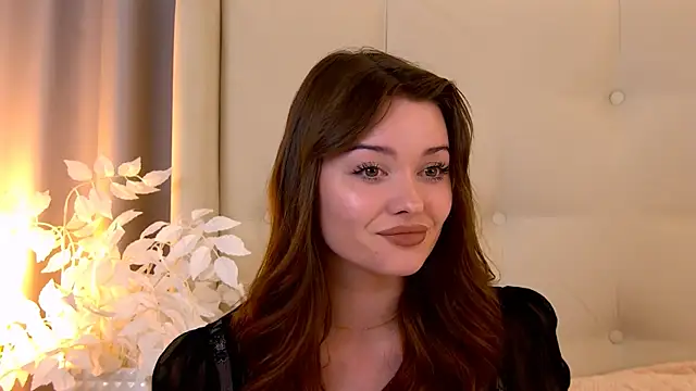 VickiBanx online show from 10/30/25, 07:21