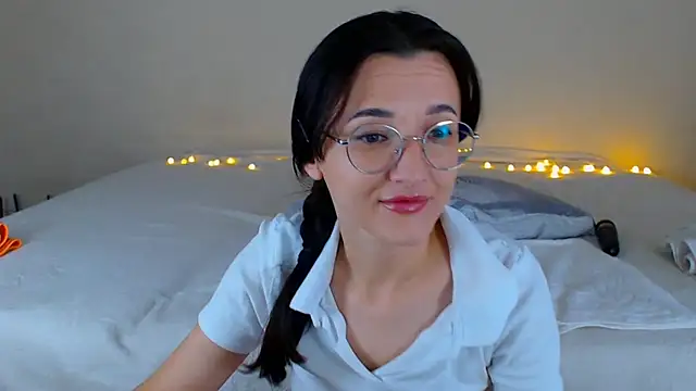 Dorotty  online show from 11/02/25, 02:14