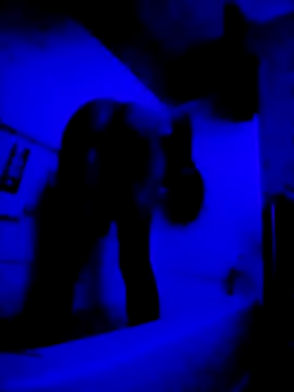 Snapshot of MZThang2Kute chatting on 11/01/25, 05:42 MZThang2Kute online show from 11/01/25, 05:42