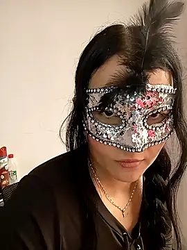 Snapshot of Incognita_8 chatting on 11/13/25, 03:55 Incognita 8 online show from 11/13/25, 03:55