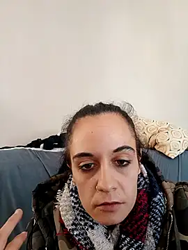 Snapshot of yummy_love chatting on 11/07/25, 12:16 yummy love online show from 11/07/25, 12:16