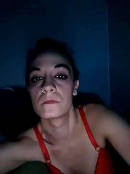 Snapshot of yummy_love chatting on 11/08/25, 08:40 yummy love online show from 11/08/25, 08:40