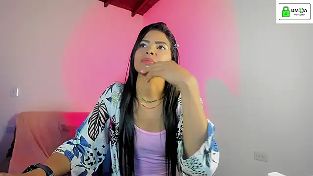 Snapshot of IamKellyred chatting on 11/13/25, 12:15 IamKellyred online show from 11/13/25, 12:15