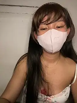 DAISSY69 online show from 10/31/25, 05:58